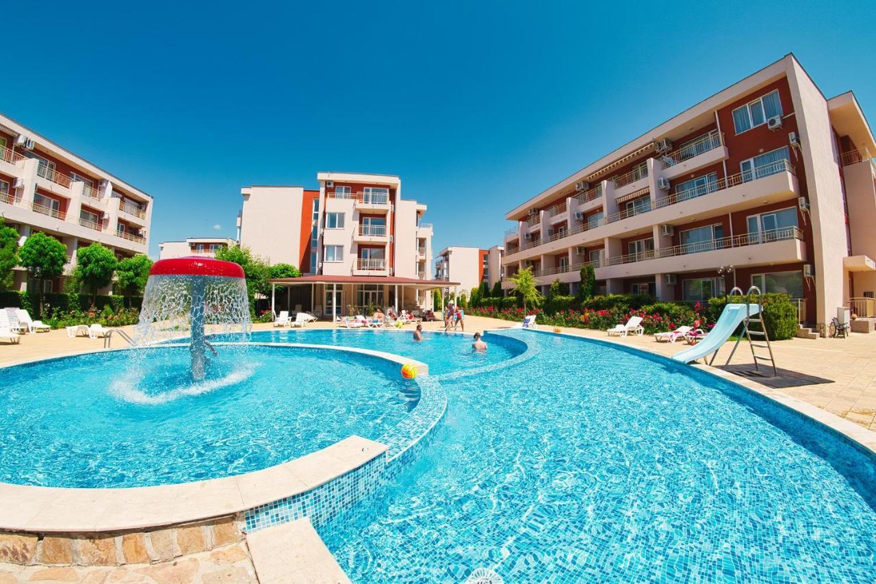 Holiday Fort Golf Club - Premium Apartments Słoneczny Brzeg Zewnętrze zdjęcie