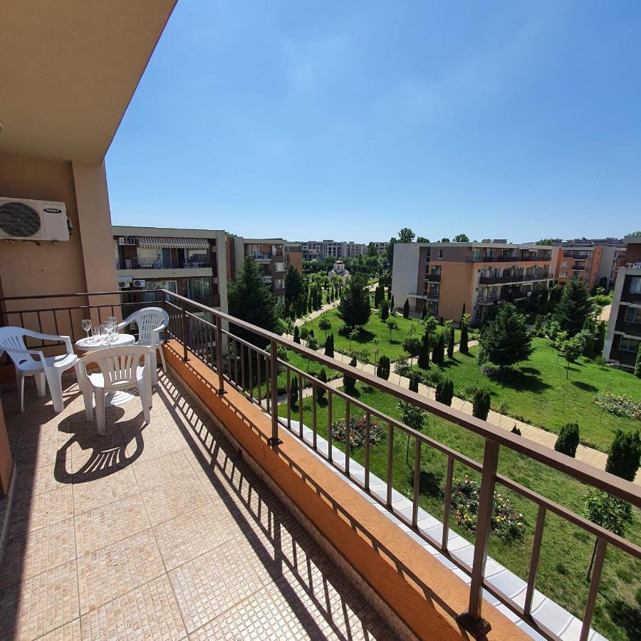 Holiday Fort Golf Club - Premium Apartments Słoneczny Brzeg Zewnętrze zdjęcie